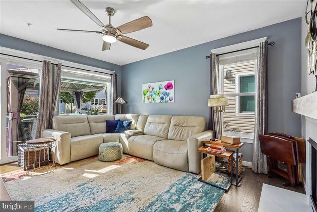 8958 JUNCO CT, Gainesville, VA 20155