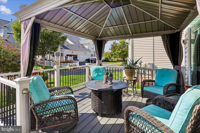 8958 JUNCO CT, Gainesville, VA 20155
