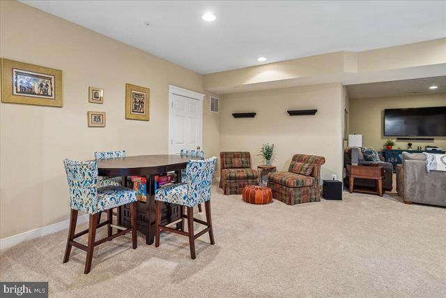 8958 JUNCO CT, Gainesville, VA 20155