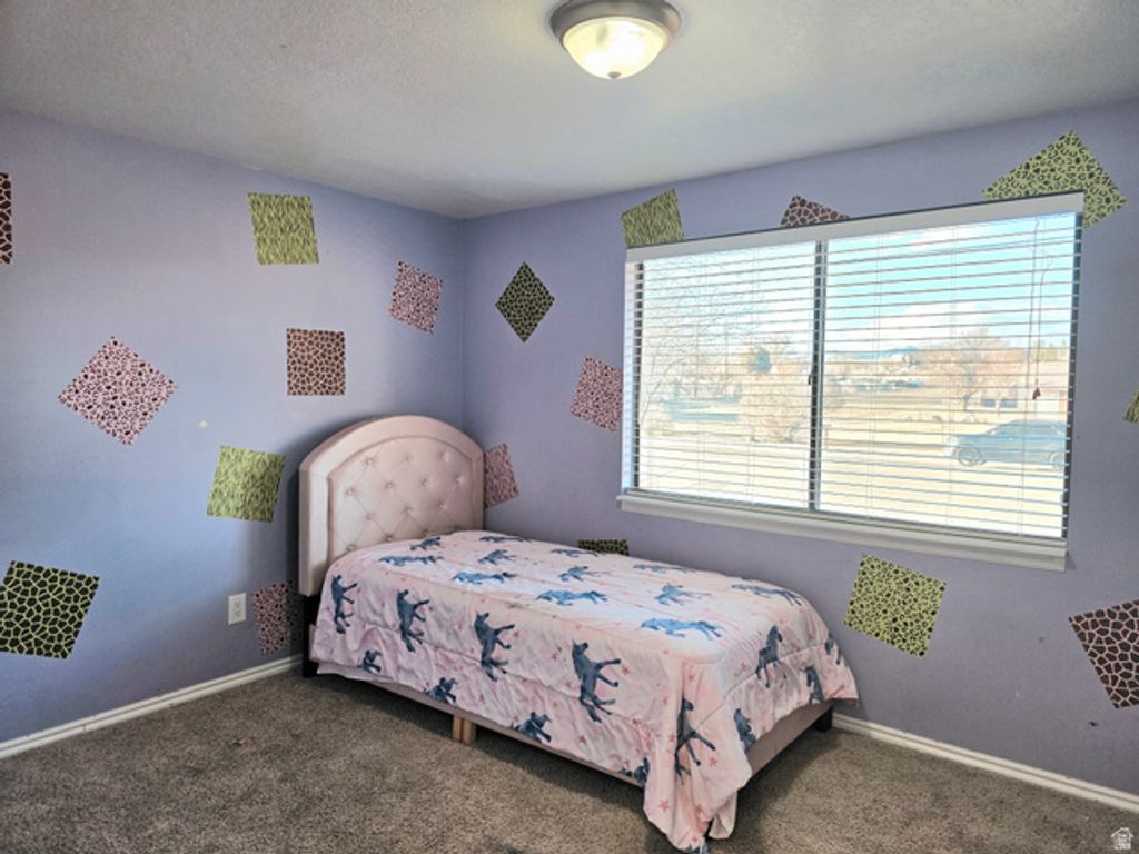 Image 13 of property listing at 631 W MAIN ST, Wellington, UT 84542