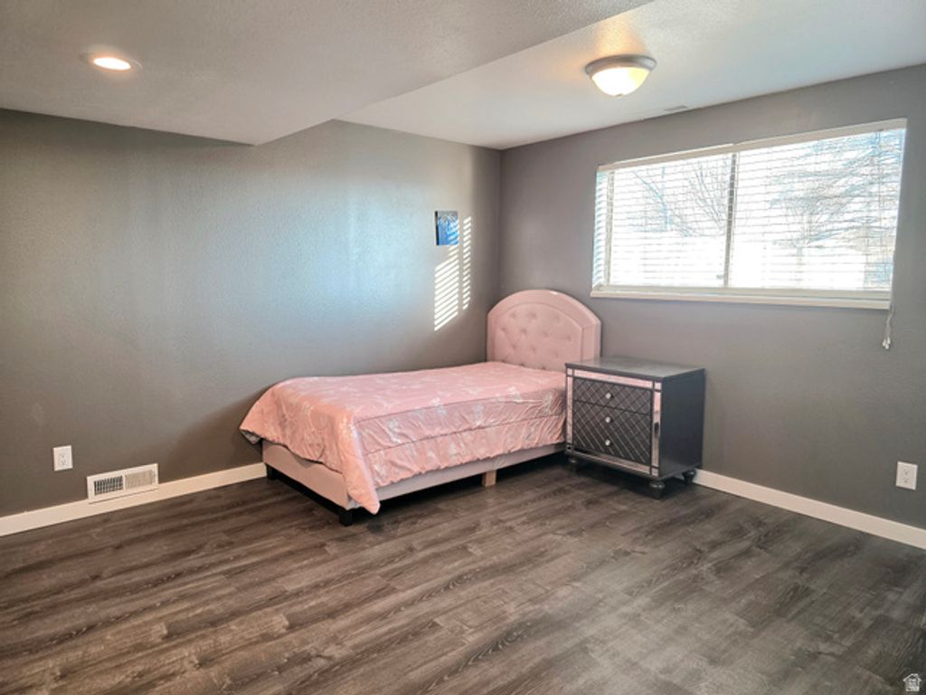 Image 22 of property listing at 631 W MAIN ST, Wellington, UT 84542