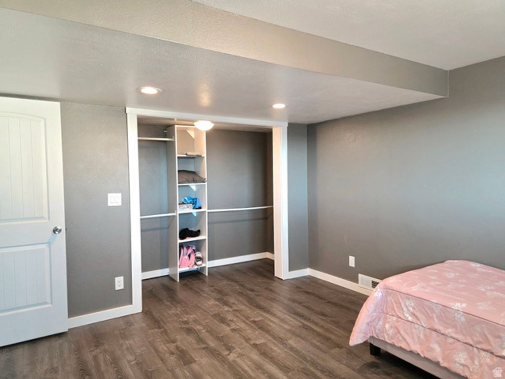 Image 23 of property listing at 631 W MAIN ST, Wellington, UT 84542