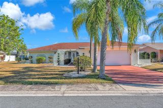 1722 COCO PALM CIRCLE, Sun City Center, FL 33573