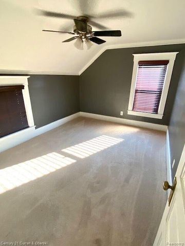 702 S Altadena Avenue, Royal Oak, MI 48067