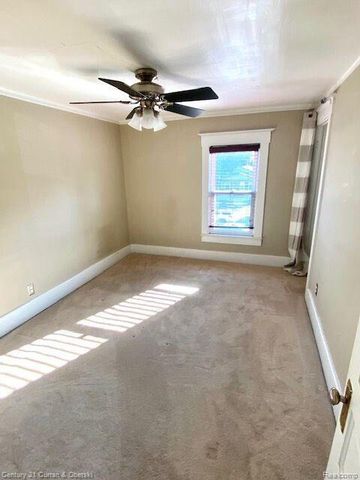 702 S Altadena Avenue, Royal Oak, MI 48067