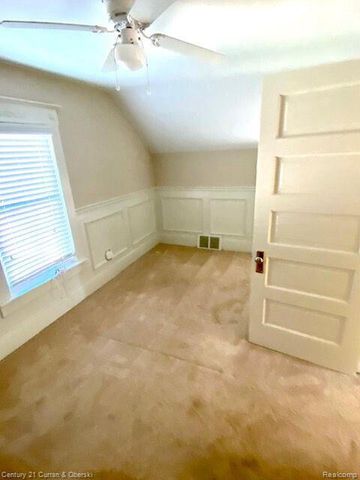 702 S Altadena Avenue, Royal Oak, MI 48067