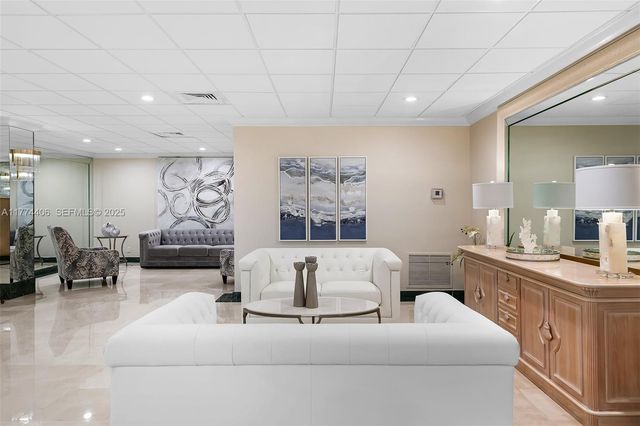 3900 Galt Ocean Drive 214, Fort Lauderdale, FL 33308