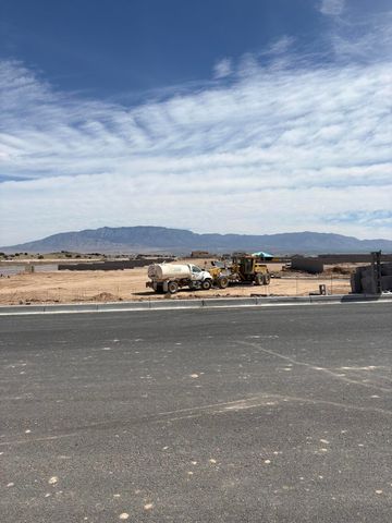 Urraca Street NW, Albuquerque, NM 87120