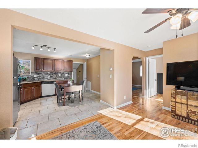 136 E 5th Avenue, Longmont, CO 80504
