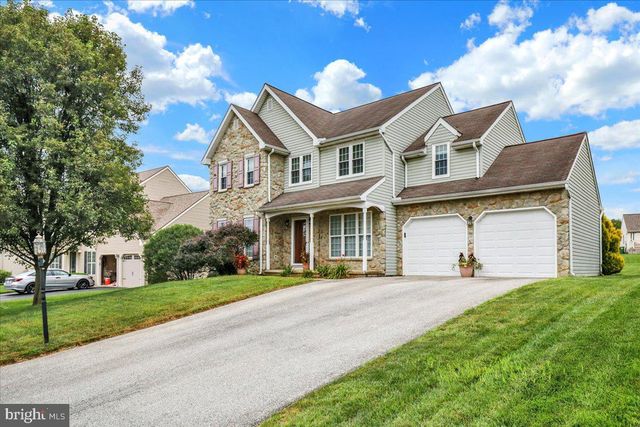 74 APPLE BLOSSOM DR, Lancaster, PA 17602