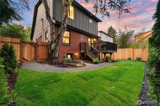 1013 NW 80th Street, Seattle, WA 98117
