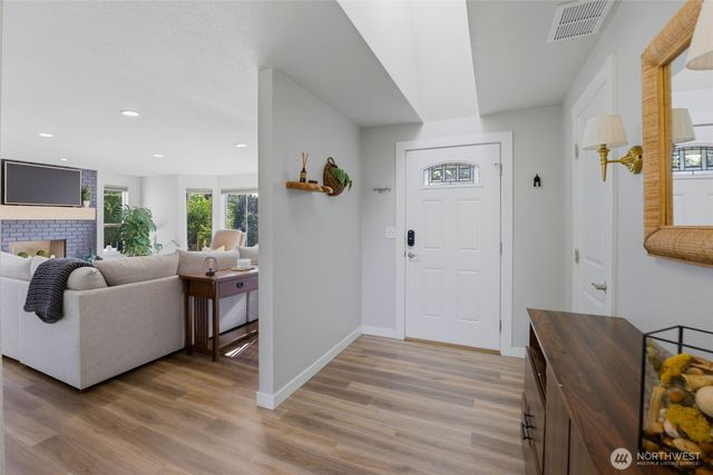 3231 N Narrows Drive, Tacoma, WA 98407