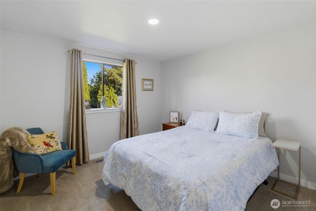 3231 N Narrows Drive, Tacoma, WA 98407