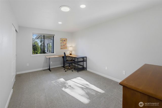 3231 N Narrows Drive, Tacoma, WA 98407