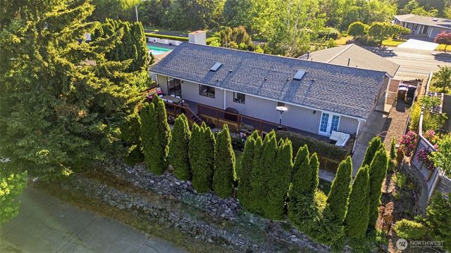 3231 N Narrows Drive, Tacoma, WA 98407