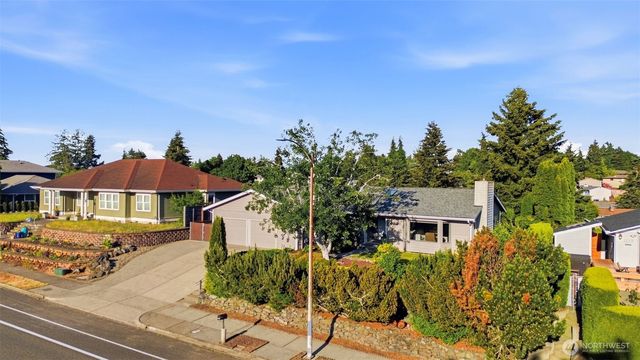 3231 N Narrows Drive, Tacoma, WA 98407