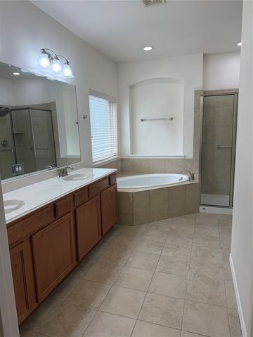 12404 Coral Drive, Frisco, TX 75036