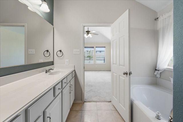 10356 Bradshaw Drive, Fort Worth, TX 76108