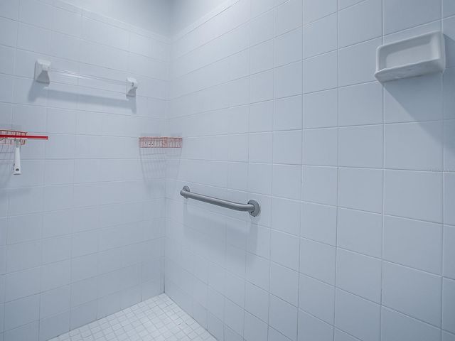 25348 CRESTWATER DRIVE, Leesburg, FL 34748