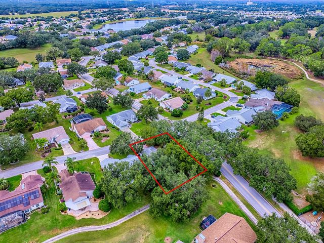 25348 CRESTWATER DRIVE, Leesburg, FL 34748