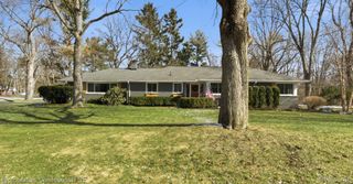 4305 Meadowlane Court, Bloomfield Hills, MI 48304