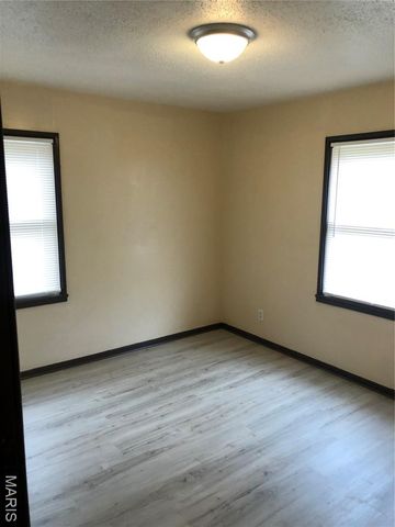 10301 Renfrew Drive, Riverview, MO 63137