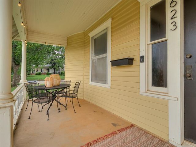 623 E Warner Avenue, Guthrie, OK 73044