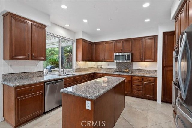 988 Spyglass Place, Placentia, CA 92870