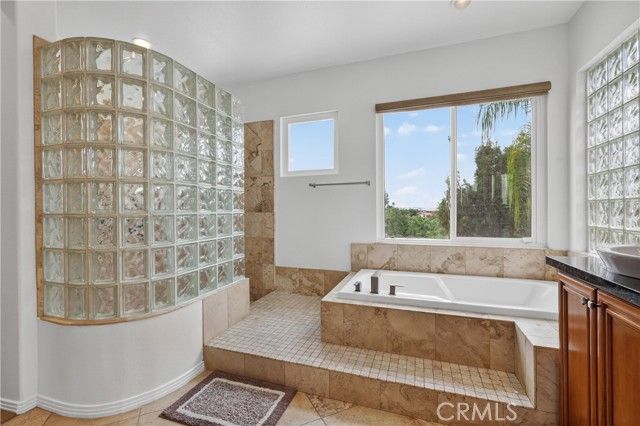 988 Spyglass Place, Placentia, CA 92870