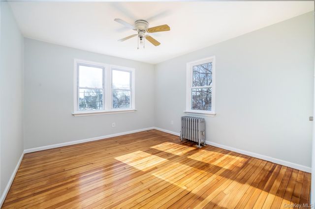 101 Harris Avenue, Freeport, NY 11520