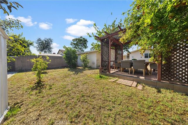 612 E Chestnut Avenue, San Gabriel, CA 91776