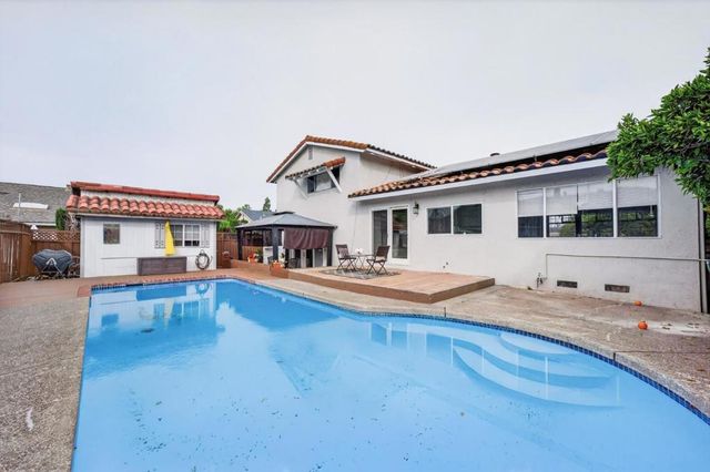 5342 Avenida Almendros, San Jose, CA 95123
