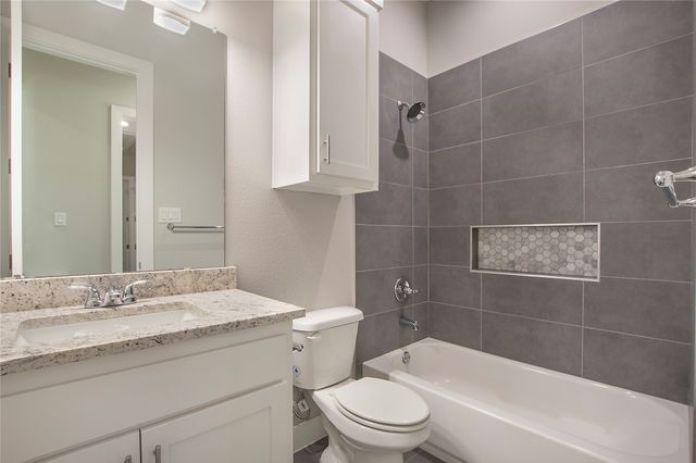 1915 Dennison Street, Dallas, TX 75212