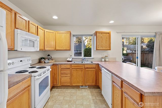 6931 6933 Sacramento Street SW, Lakewood, WA 98499