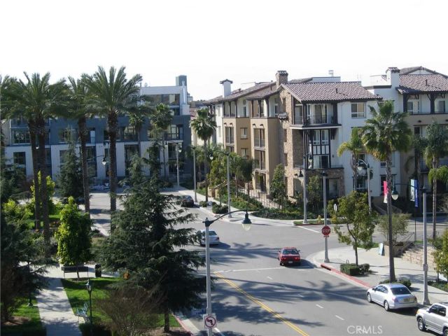 6020 Seabluff Drive 402, Playa Vista, CA 90094