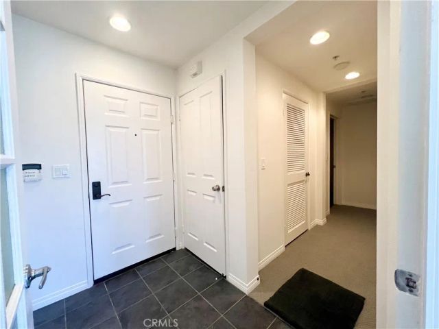 6020 Seabluff Drive 402, Playa Vista, CA 90094