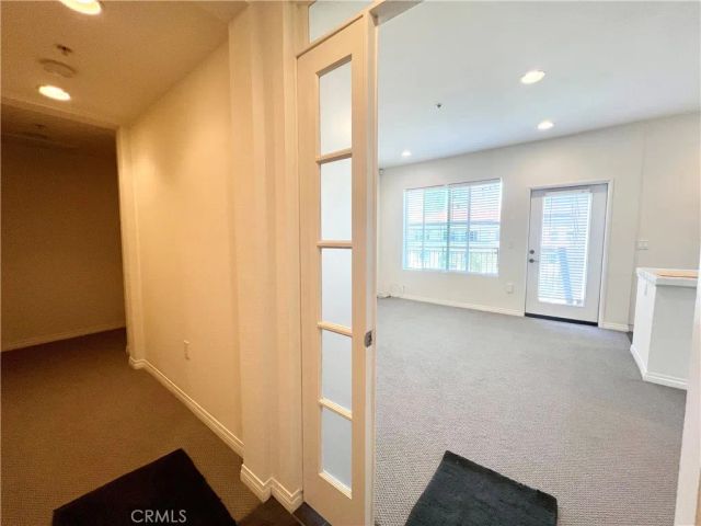6020 Seabluff Drive 402, Playa Vista, CA 90094