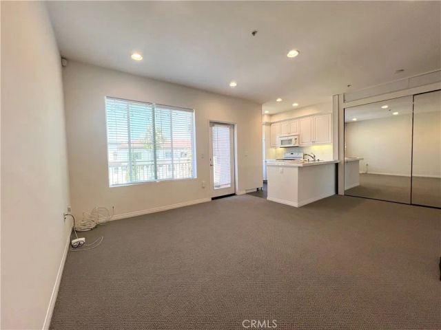 6020 Seabluff Drive 402, Playa Vista, CA 90094