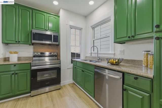 1726 Eagle Ave, Alameda, CA 94501