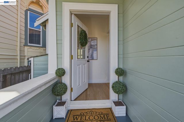 1726 Eagle Ave, Alameda, CA 94501