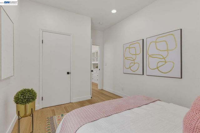 1726 Eagle Ave, Alameda, CA 94501