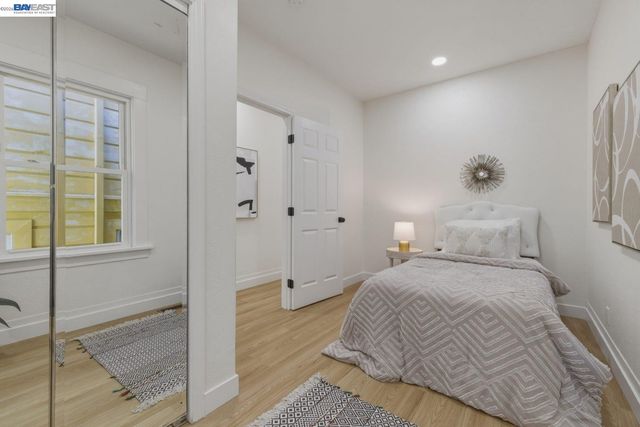 1726 Eagle Ave, Alameda, CA 94501
