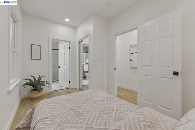 1726 Eagle Ave, Alameda, CA 94501