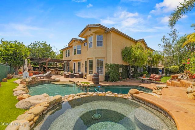 3170 Heavenly Ridge Street, Thousand Oaks, CA 91362