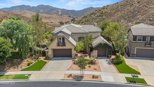 3170 Heavenly Ridge Street, Thousand Oaks, CA 91362
