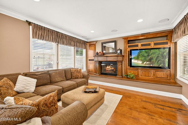 3170 Heavenly Ridge Street, Thousand Oaks, CA 91362