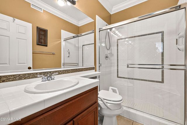 3170 Heavenly Ridge Street, Thousand Oaks, CA 91362
