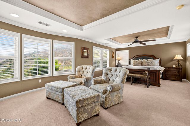 3170 Heavenly Ridge Street, Thousand Oaks, CA 91362