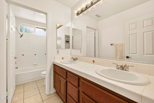3170 Heavenly Ridge Street, Thousand Oaks, CA 91362