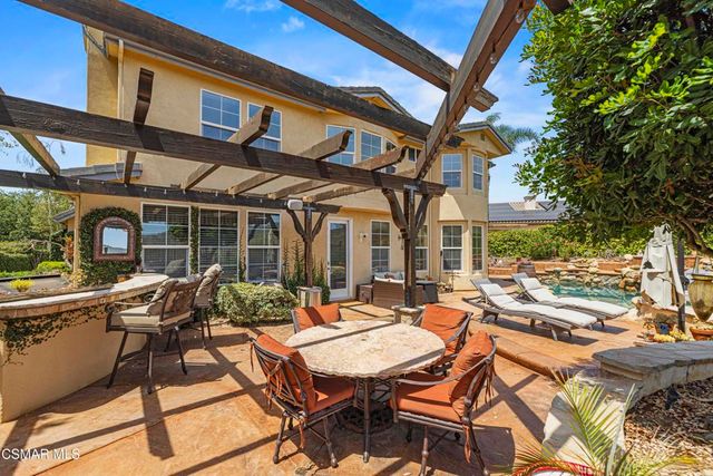 3170 Heavenly Ridge Street, Thousand Oaks, CA 91362